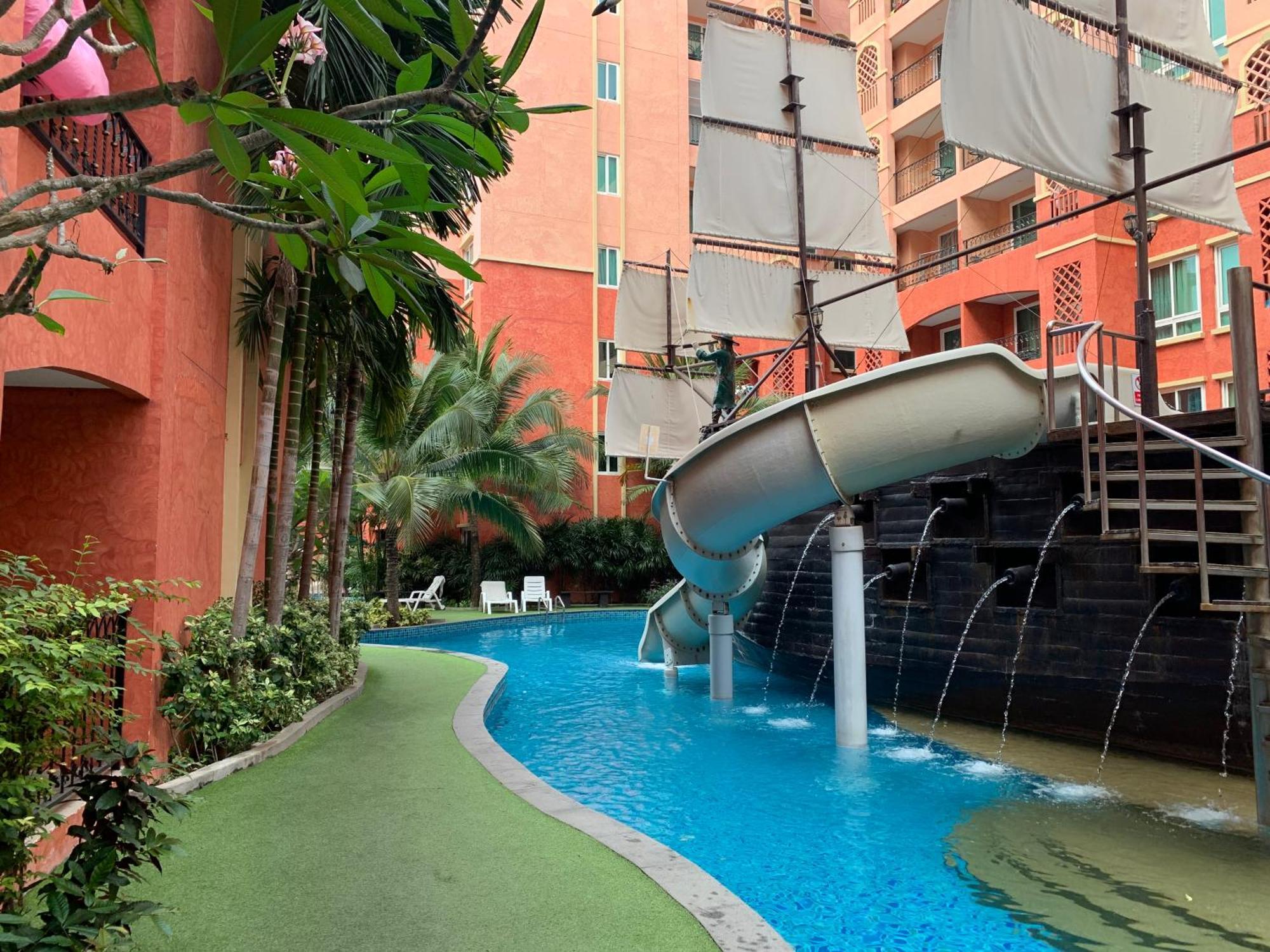 Seven Seas Condo Resort Jomtien Beach Extérieur photo