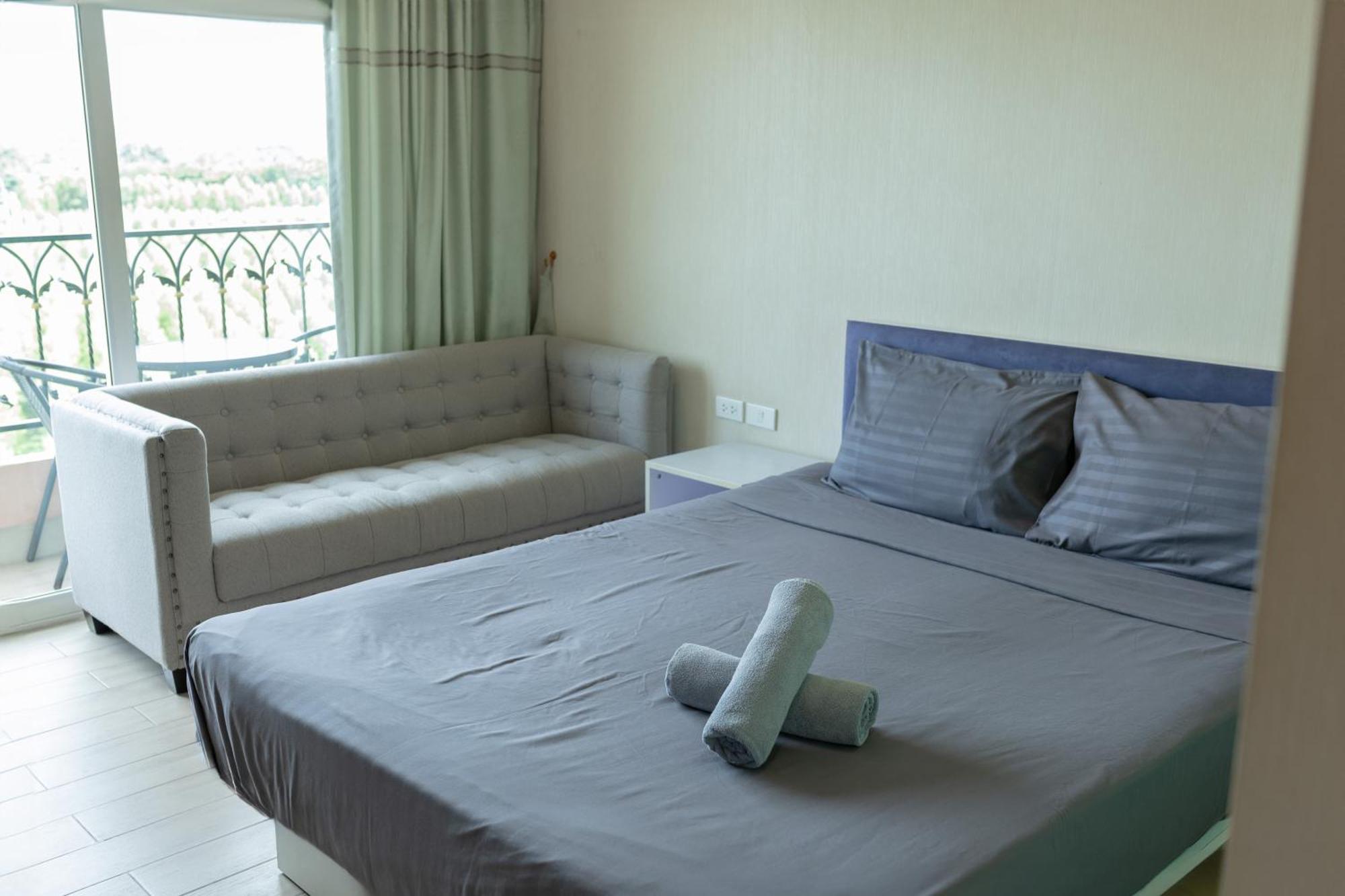 Seven Seas Condo Resort Jomtien Beach Extérieur photo